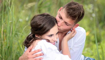 从青涩到甜蜜，Rookie公布恋情背后的故事