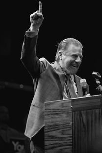 台名嘴批赖清德葬送两岸和平，一场政治闹剧的启示