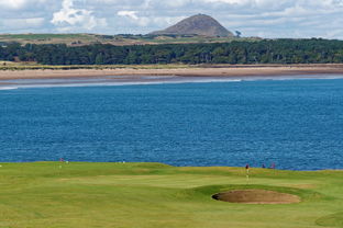 中国足球的幽默瞬间,球场上的欢笑与反思 中国足球的幽默瞬间,球场上的欢笑与反思