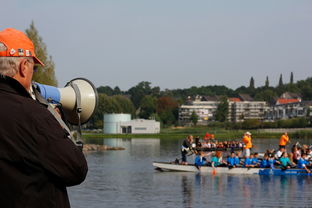 探寻自然与灵魂的对话 —— 莫妮卡·怀特的绿色生态之旅 探寻自然与灵魂的对话 —— 莫妮卡·怀特的绿色生态之旅