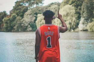 林书豪是哪个球队的？NBA之路的回顾与展望