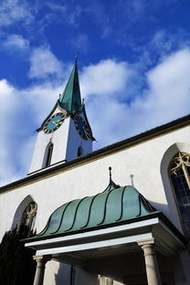 华中科技大学光谷体育馆，体育精神与现代建筑的完美融合