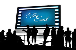 如何在英语课堂上优雅地打报告,实用表达与文化差异解析 如何在英语课堂上优雅地打报告,实用表达与文化差异解析