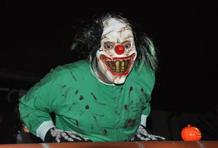 探索令人毛骨悚然的英文歌曲，音乐中的恐怖与魅力