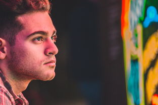 Unlocking the Power of Exercise:The English Way to Say 多锻炼身体