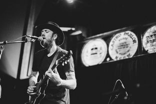 足球盛宴,揭秘十六强的对决艺术 足球盛宴,揭秘十六强的对决艺术