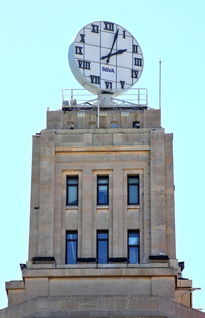 桂平华联体育，一个城市体育精神的图腾